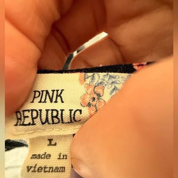 Pink Republic Black and Pink Floral Blouse - Picture 6 of 6